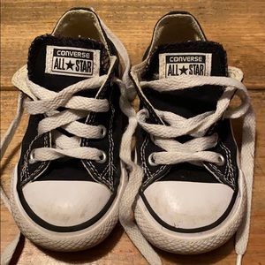Converse toddler black sneakers